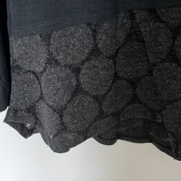 **3 for $30** Coral Charcoal Tunic Top with Hem Detail, US S - Picture 2 of 7